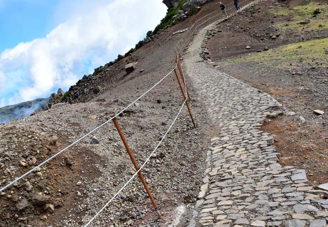 Pico Ruivo path